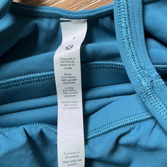 Lululemon crop tank with built in bra - Picture 3 of 3
